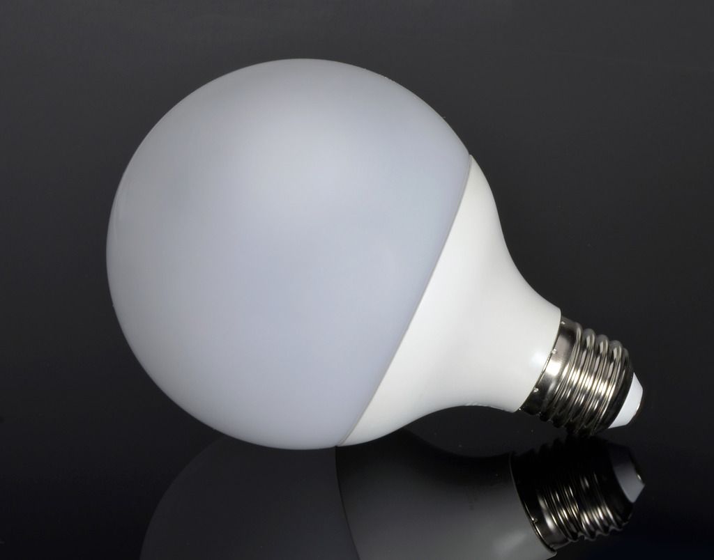 Lampada bulbo led attacco e27 g95 tp 12w smd2835 1080lm globo ... Lampada angolare