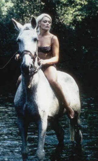 FOTO MUJER A CABALLO foto mujer a caballo: