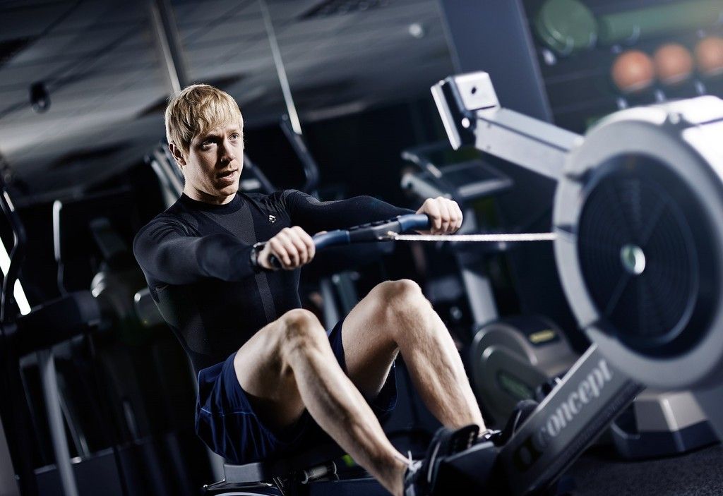 Tại sao tập gym cật lực mà cơ bắp vẫn teo tóp?